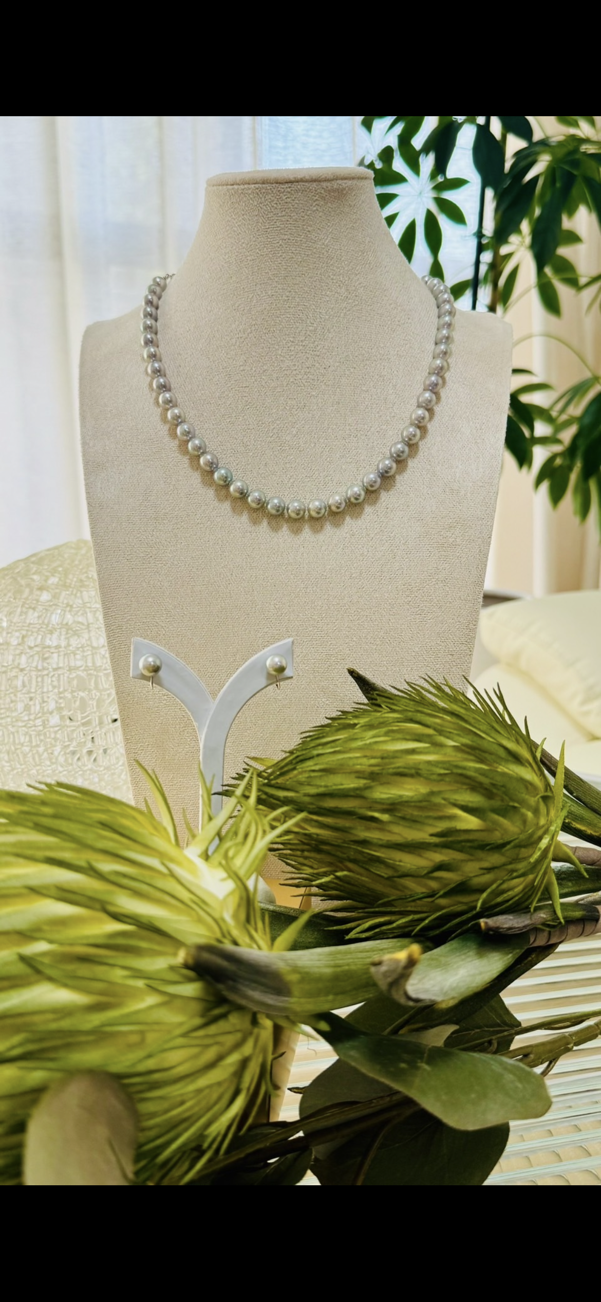 Akoya Natural Blue Pearl "Aurora Blue Rosé" Long