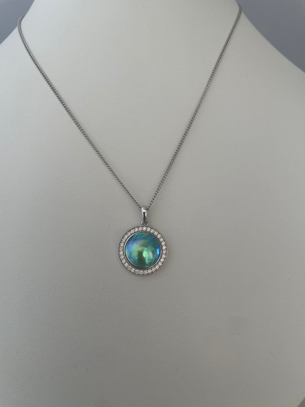 アバロンパール ペンダントトップ 12mm GB Natural Grade（N）｜ジルコニア・シルバー・個体No.13