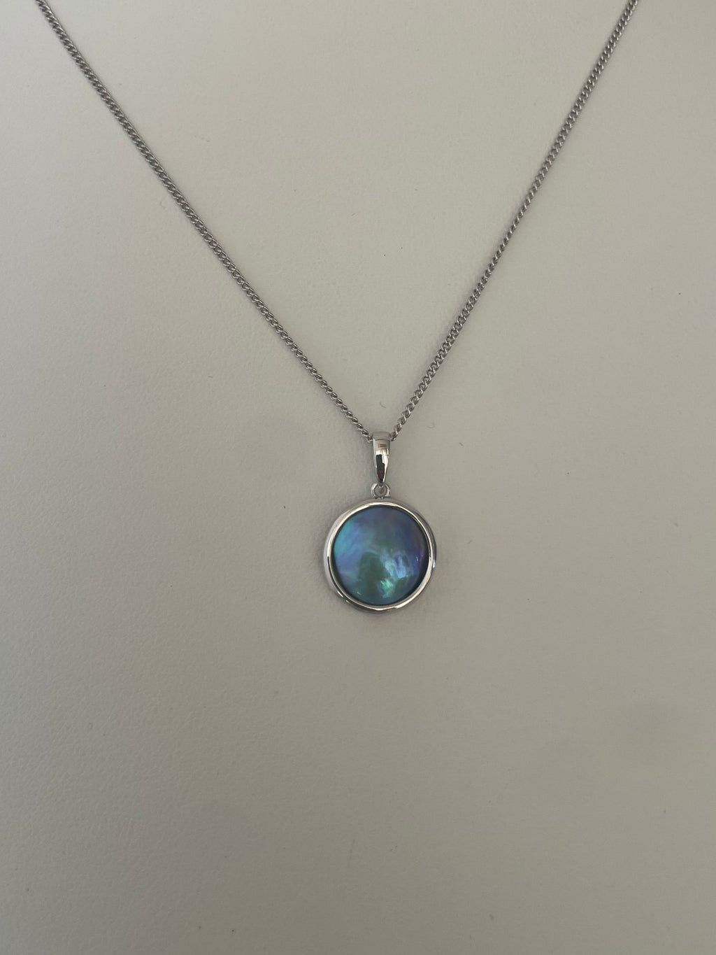 Abalone pearl 12mm with findings (silver)