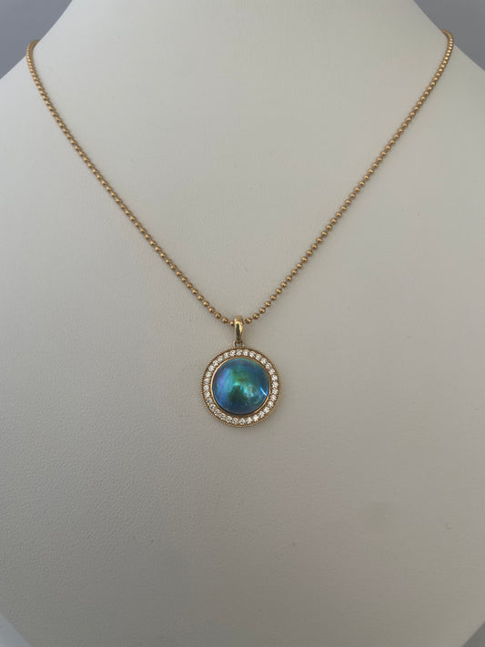 Abalone 12mm Zirconia Surround (Gold)