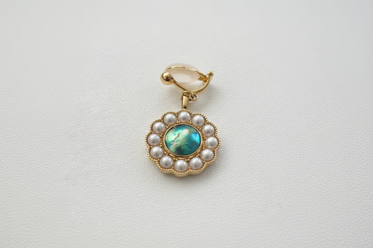 9mm Abalone Pearl with Baby Pearl Surround (Gold)