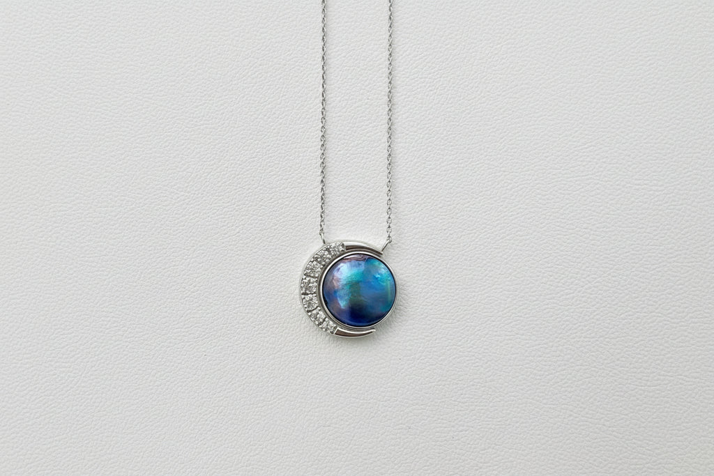 Abalone Pearl 12mm Pendant "Moon"